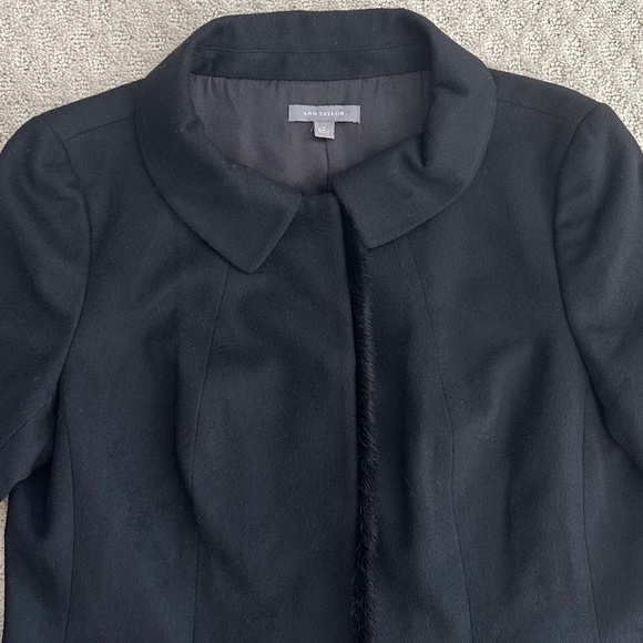 Ann Taylor Wool/Cashmere Fur Trim Blazer Black Size 14 - Picture 2 of 16